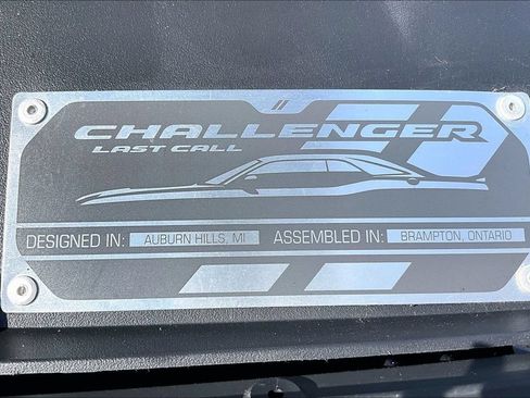 Used 2023 Dodge Challenger SRT Hellcat RWD image 36