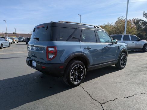 Used 2025 Ford Bronco Sport Outer Banks w/ Outer Banks Tech Package+ image 3