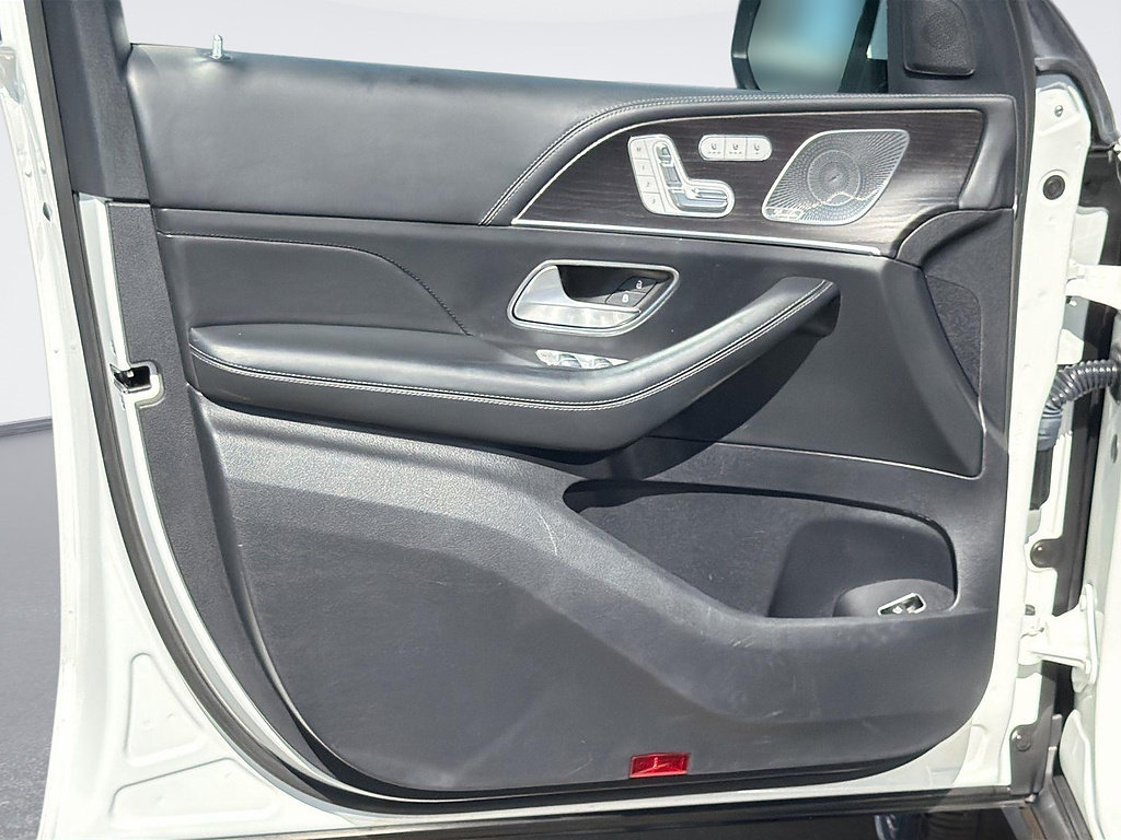 Used 2021 Mercedes-Benz GLS 63 AMG 4MATIC image 21