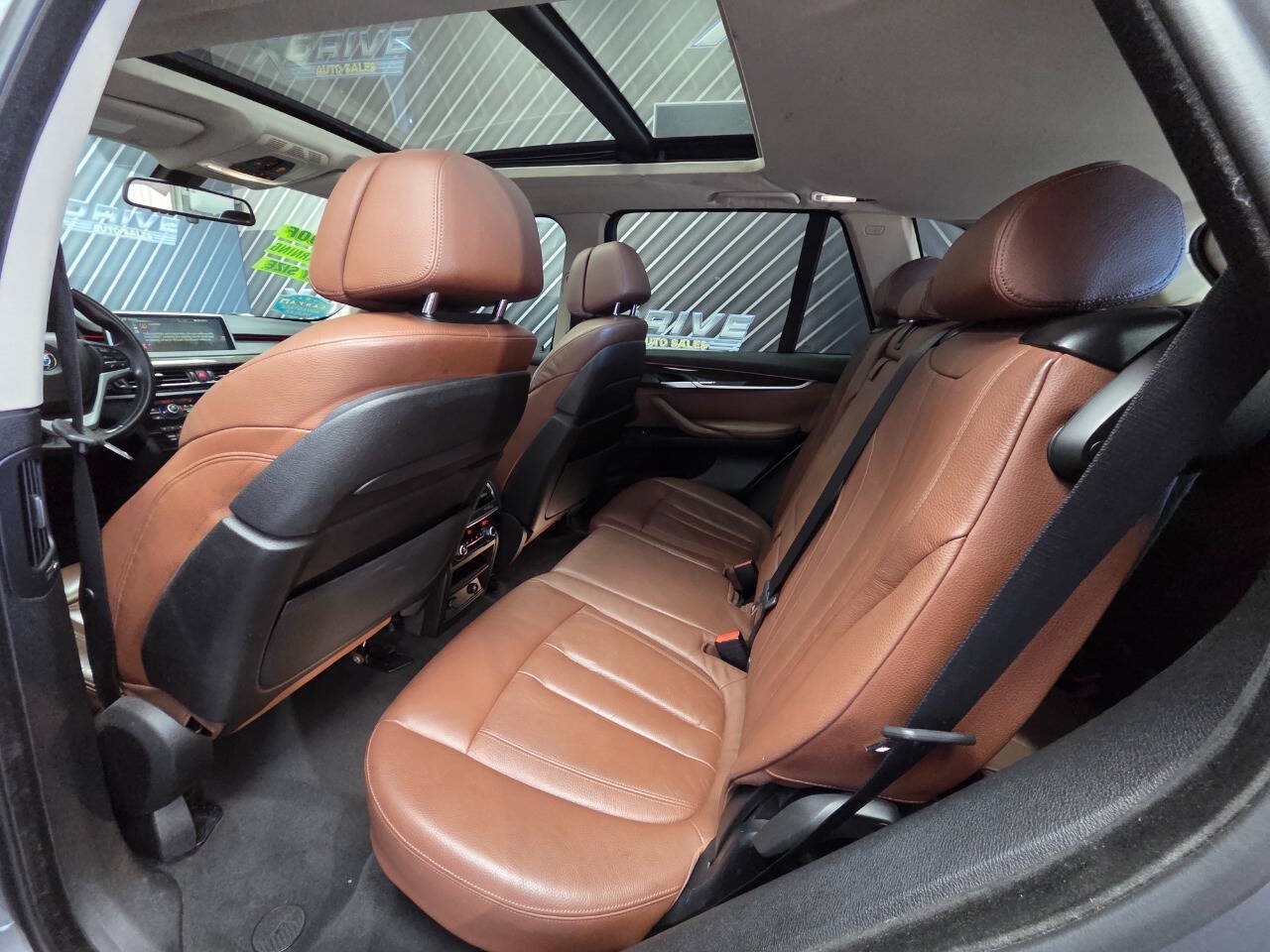 Used 2015 BMW X5 xDrive35i AWD/4WD image 29