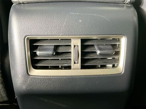 Used 2022 Lexus RX 350L Premium w/ Premium Package image 25