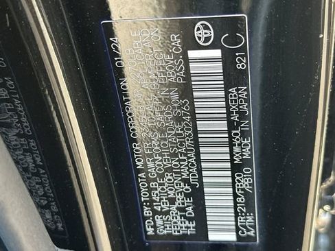 Used 2024 Toyota Prius LE image 39