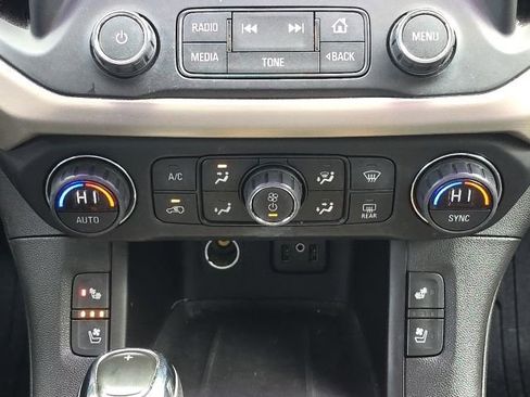 Used 2019 GMC Acadia Denali w/ Technology Package image 40