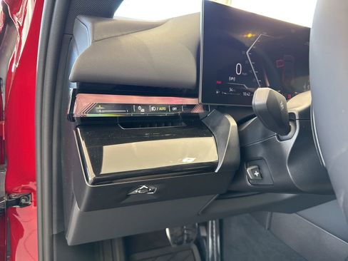 New 2026 BMW 530i xDrive w/ M Sport Package image 38