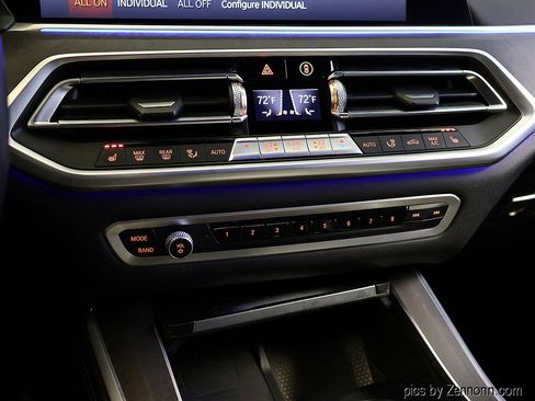Used 2022 BMW X5 xDrive40i w/ Premium Package image 25