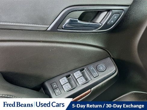 Used 2020 GMC Yukon SLE w/ SLE Value Package image 20