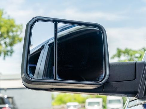 Used 2019 RAM 1500 Laramie w/ Sport Appearance Package image 11