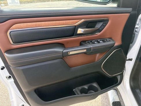 Used 2023 RAM 1500 Limited w/ Body Color Bumper Group image 25