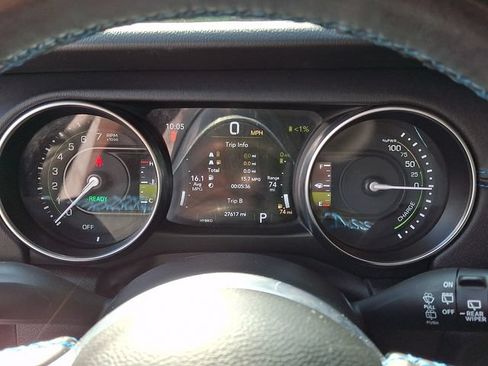 Used 2021 Jeep Wrangler Unlimited Rubicon 4xe w/ Cold Weather Group AWD/4WD image 20