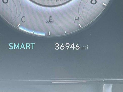 Used 2024 Hyundai Elantra SEL FWD image 18