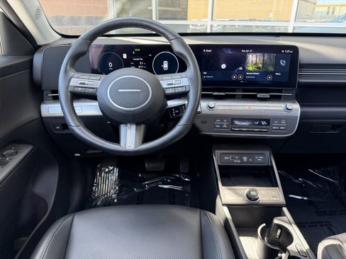 Used 2024 Hyundai Kona Limited FWD image 16