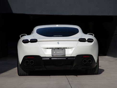 Certified 2023 Ferrari Roma image 45