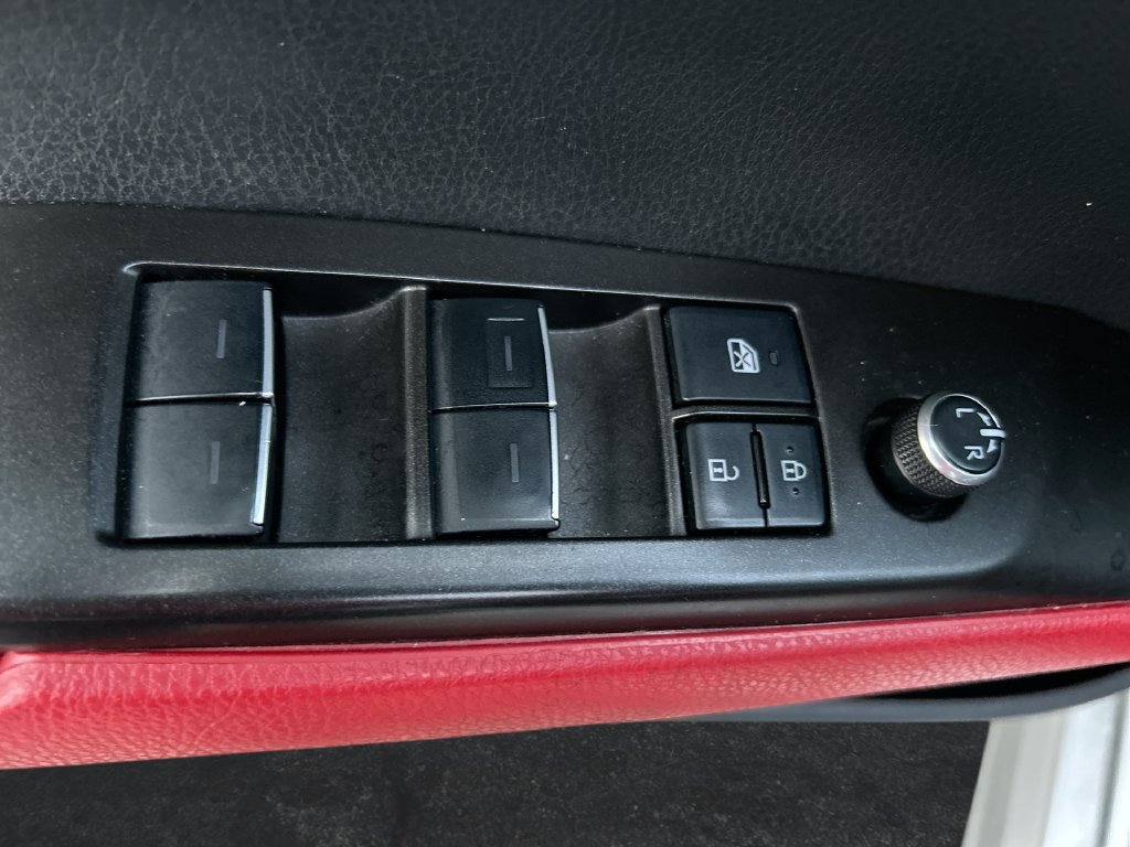 Used 2022 Toyota Camry XSE w/ Navigation Package FWD image 13