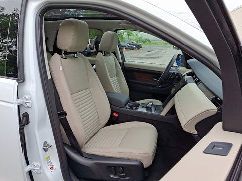 Certified 2024 Land Rover Discovery Sport S image 3