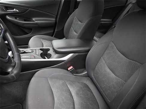 Used 2017 Chevrolet Volt LT image 17