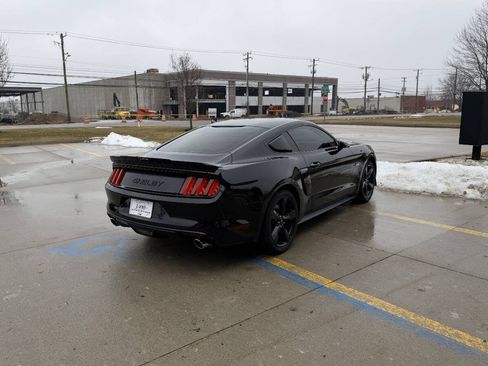 Used 2017 Ford Mustang GT w/ GT Performance Package image 6