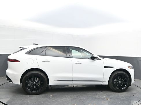 New 2026 Jaguar F-PACE R-Dynamic S image 8