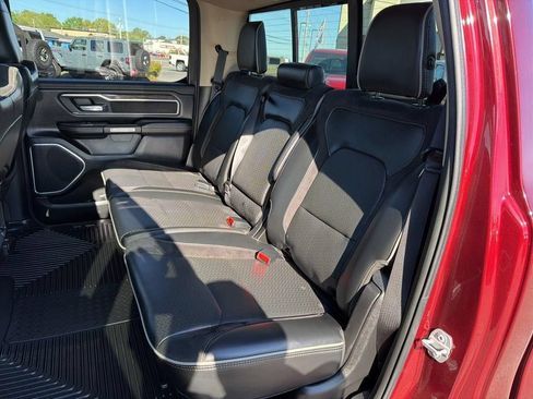 Used 2019 RAM 1500 Laramie AWD/4WD image 21