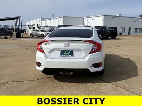 Used 2020 Honda Civic Sport image 8