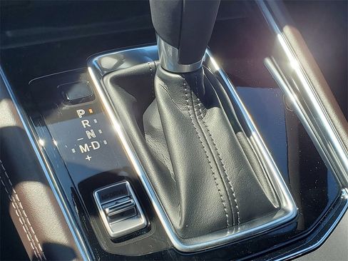 New 2025 MAZDA CX-5 Signature image 26