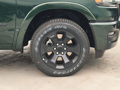 New 2026 RAM 1500 4x4 Crew Cab image 24