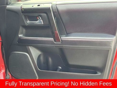 Used 2018 Toyota 4Runner TRD Off-Road AWD/4WD image 19
