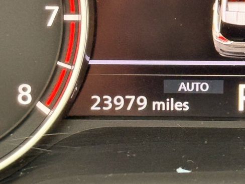 Certified 2023 Nissan Rogue SV image 33