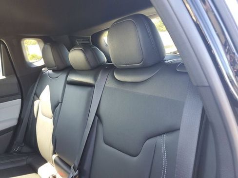 New 2026 Jeep Compass Limited image 14