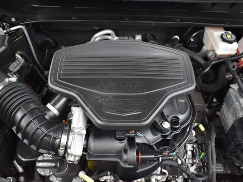 Used 2024 Cadillac XT6 Premium Luxury image 36