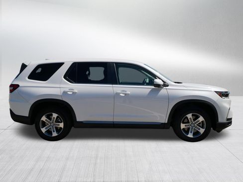 Certified 2025 Honda Pilot EX-L image 8