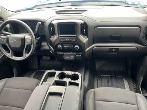 Used 2026 Chevrolet Silverado 1500 Custom w/ Turbomax Blackout Package RWD image 17