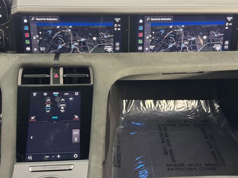 Used 2023 Porsche Taycan GTS image 25