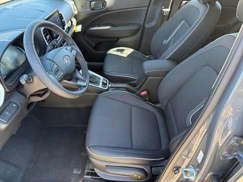 New 2026 Hyundai Venue SEL FWD image 10