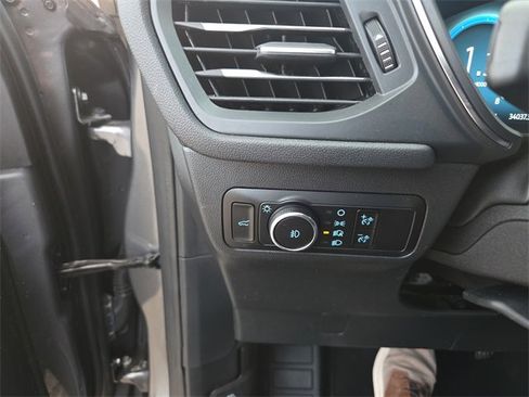 Used 2023 Ford Escape Platinum image 23