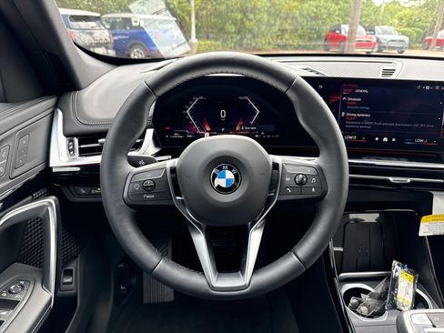 Used 2025 BMW X1 xDrive28i w/ Technology Package AWD/4WD image 14