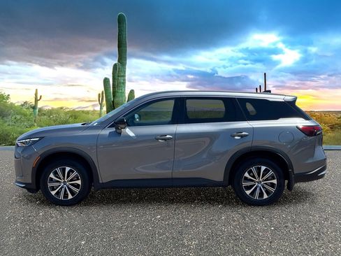 Certified 2026 INFINITI QX60 Pure w/ Cargo Package FWD image 3