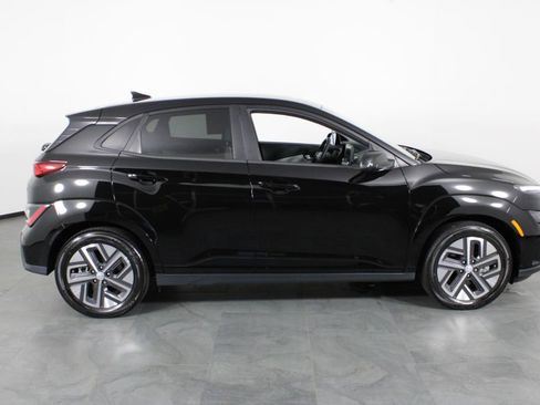 Certified 2023 Hyundai Kona SE image 14