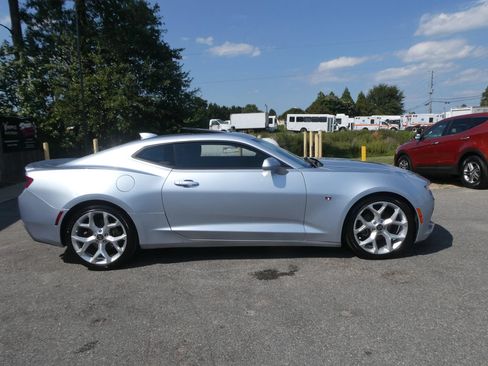 Used 2017 Chevrolet Camaro LT w/ RS Package RWD image 4
