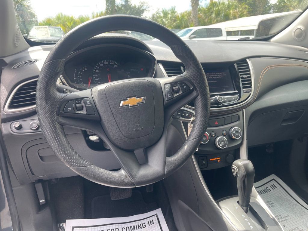 Used 2021 Chevrolet Trax LS w/ Tint and Cruise Package FWD image 15