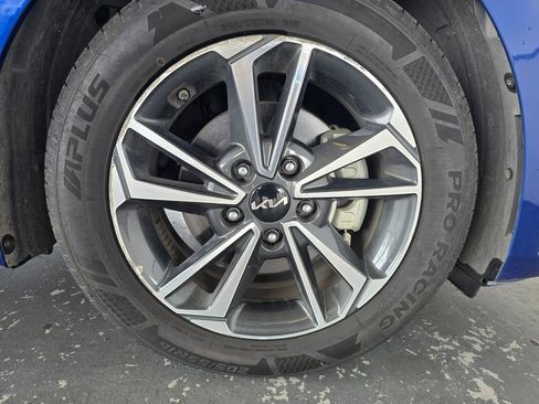 Used 2024 Kia Forte LX image 39