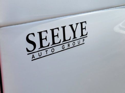 Used 2019 Chevrolet Tahoe LS RWD image 31