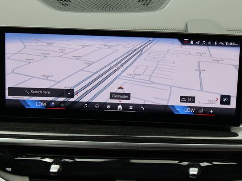 Used 2026 BMW X7 M60i AWD/4WD image 3