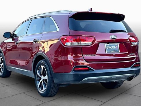 Used 2017 Kia Sorento EX FWD image 12