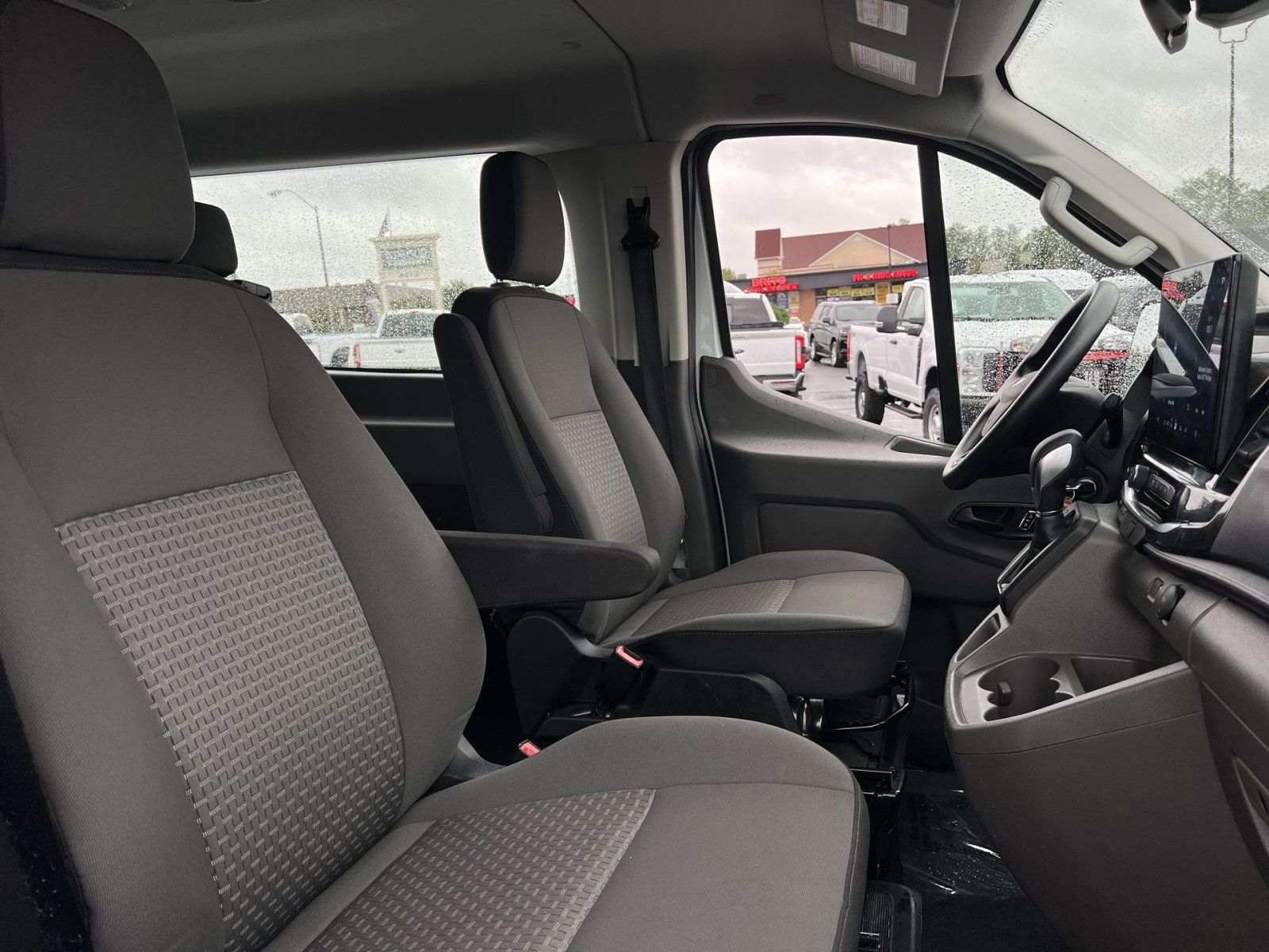 Certified 2024 Ford Transit 350 XLT RWD image 26