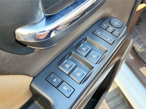 Used 2018 GMC Sierra 3500 Denali w/ Duramax Plus Package image 17