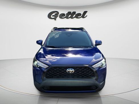 Certified 2024 Toyota Corolla Cross LE w/ Moonroof Package FWD image 2
