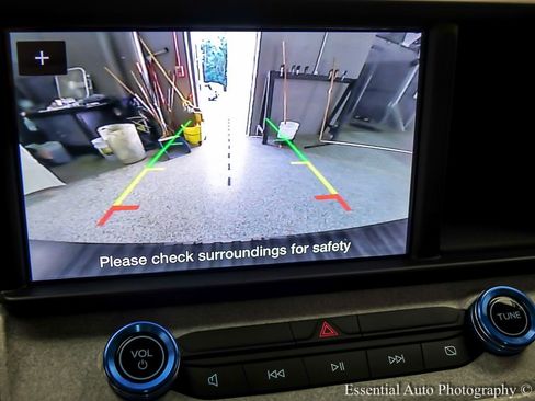 Used 2024 Ford Maverick XLT w/ XLT Luxury Package image 15