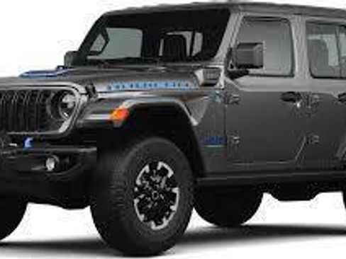 Used 2025 Jeep Wrangler Unlimited Rubicon 4xe w/ Convenience Group image 1