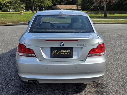 Used 2012 BMW 128i Coupe image 3