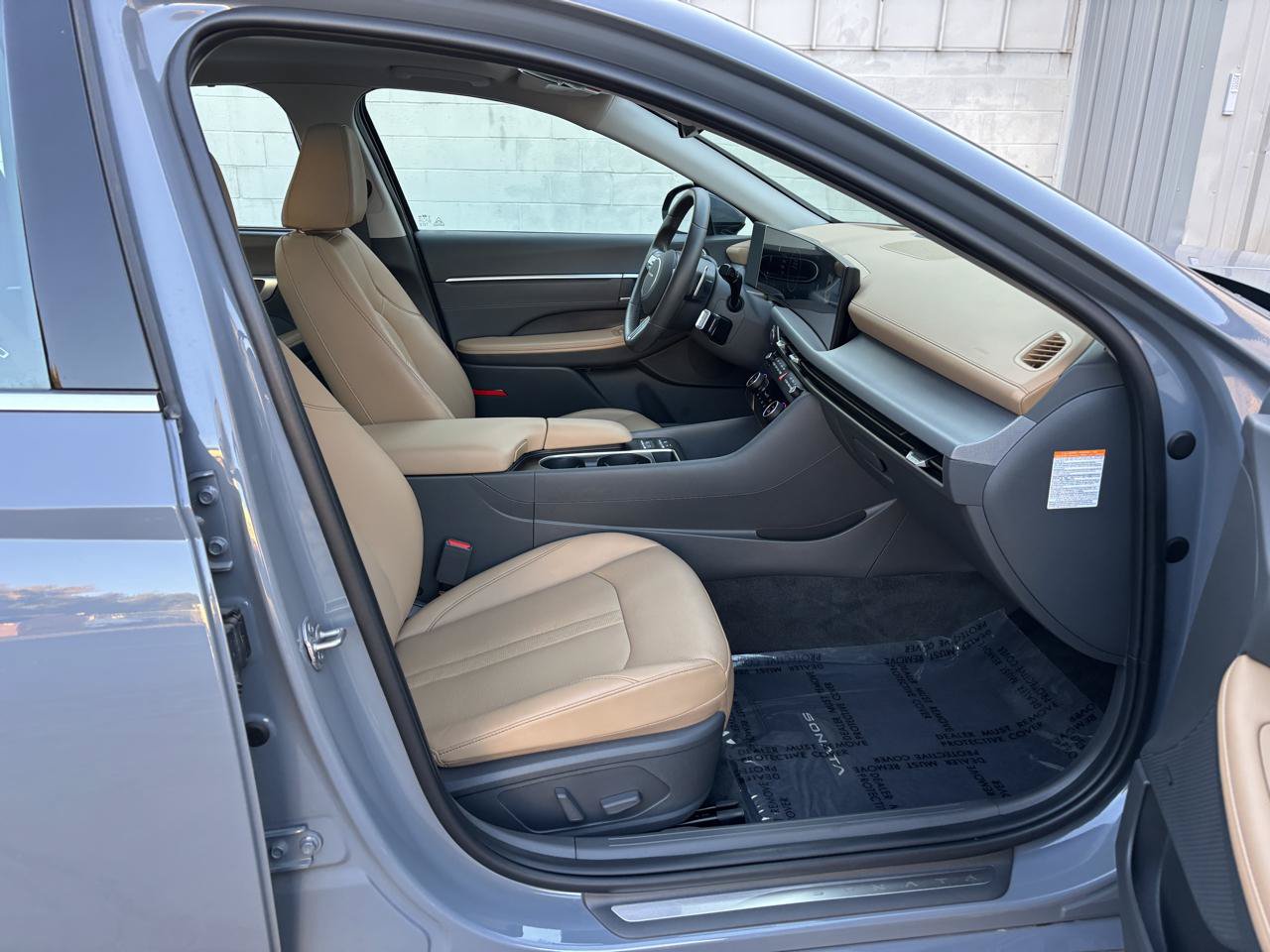 Used 2024 Hyundai Sonata Limited FWD image 23